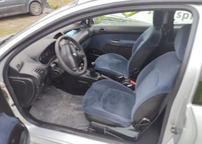 peugeot 206 1,2beznyna (